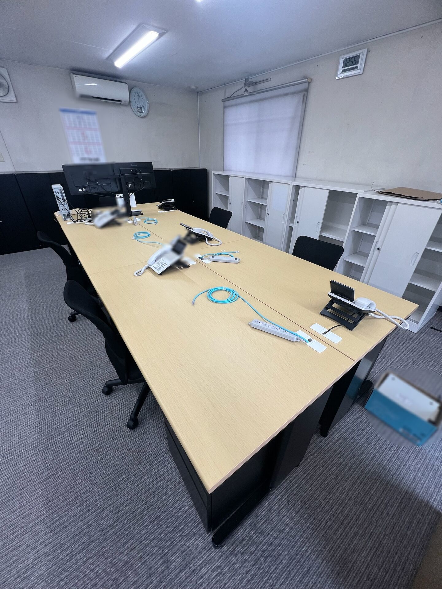【東京都千代田区　家具組立代行】　移転作業から新規家具組立てにも対応株式会社アイケット