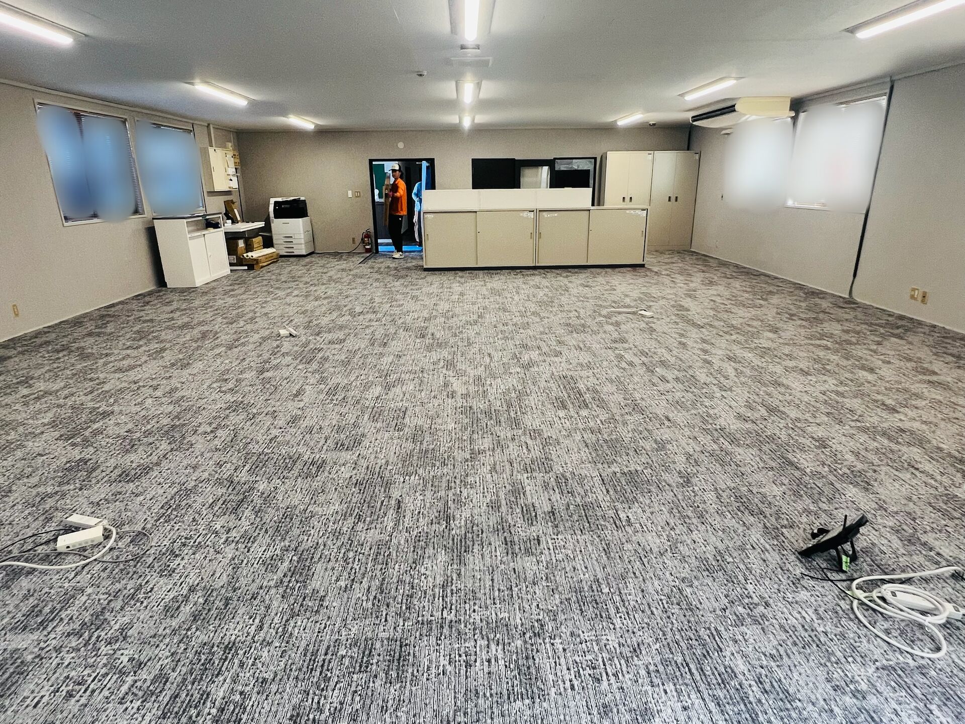 【目黒区　家具組立代行】オフィスのリニューアル新規家具組み立てなら株式会社アイケット