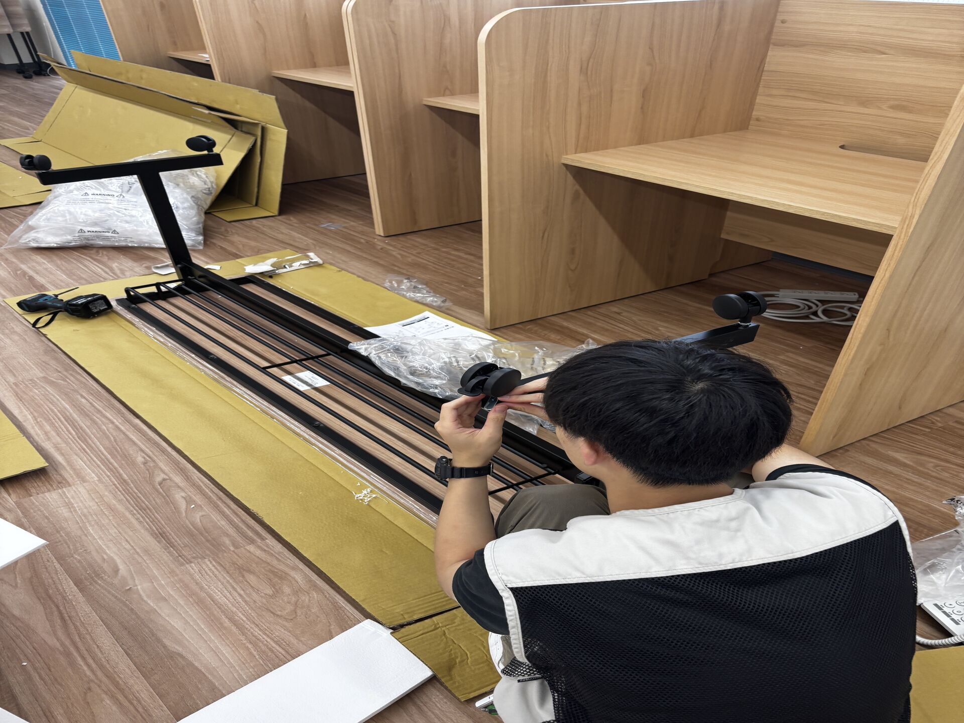 【私たちと一緒に働きませんか？】都内近郊で家具組立代行サービスのお仕事あり！土日のみ、週1日〜大歓迎！！